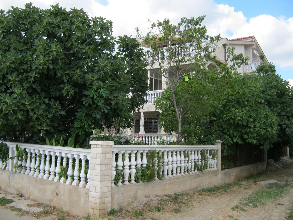 Apartments Nestor Tribalj 외부 사진