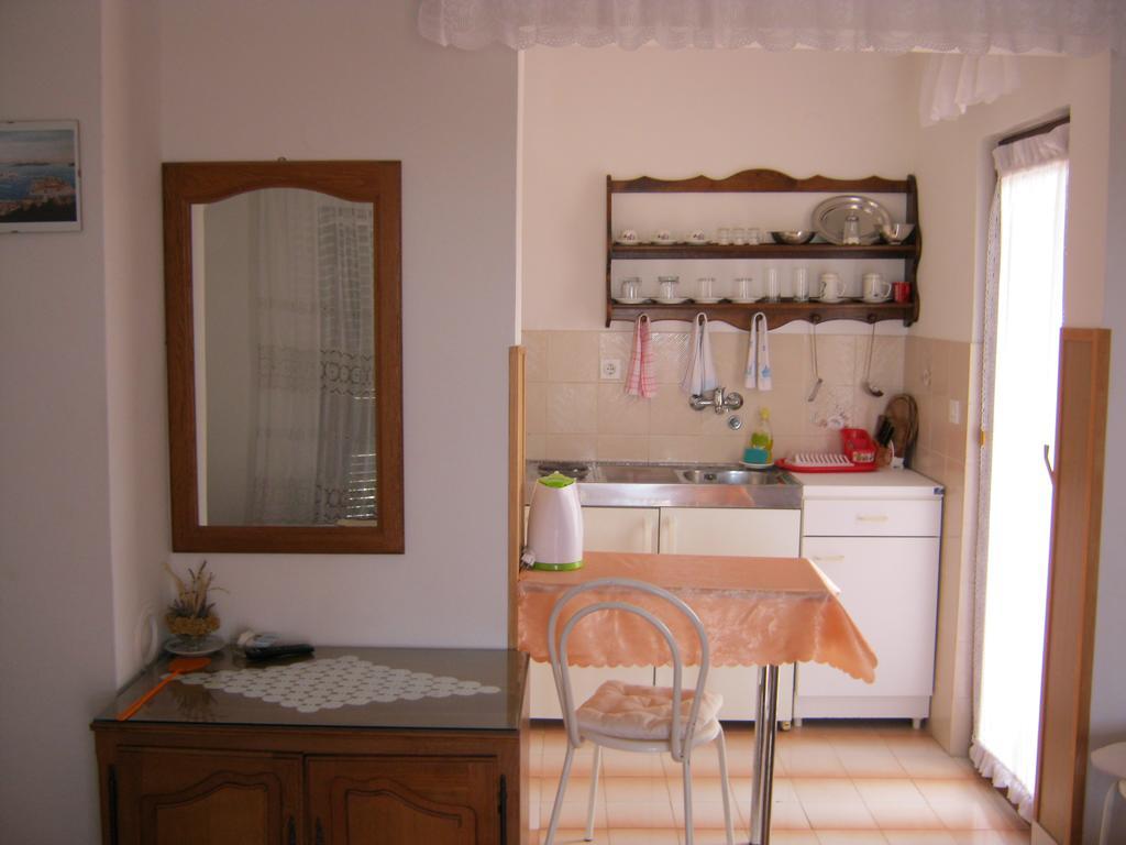 Apartments Nestor Tribalj 외부 사진