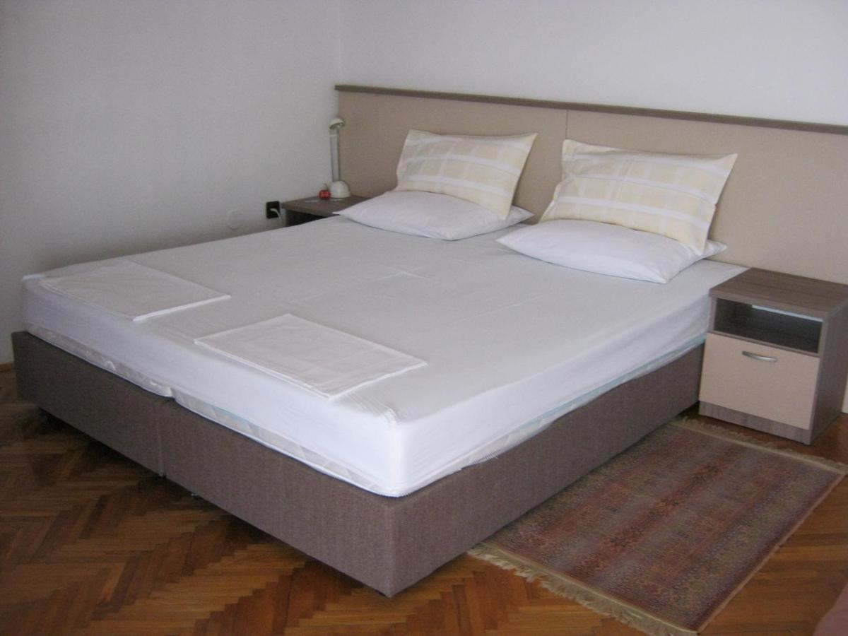 Apartments Nestor Tribalj 외부 사진